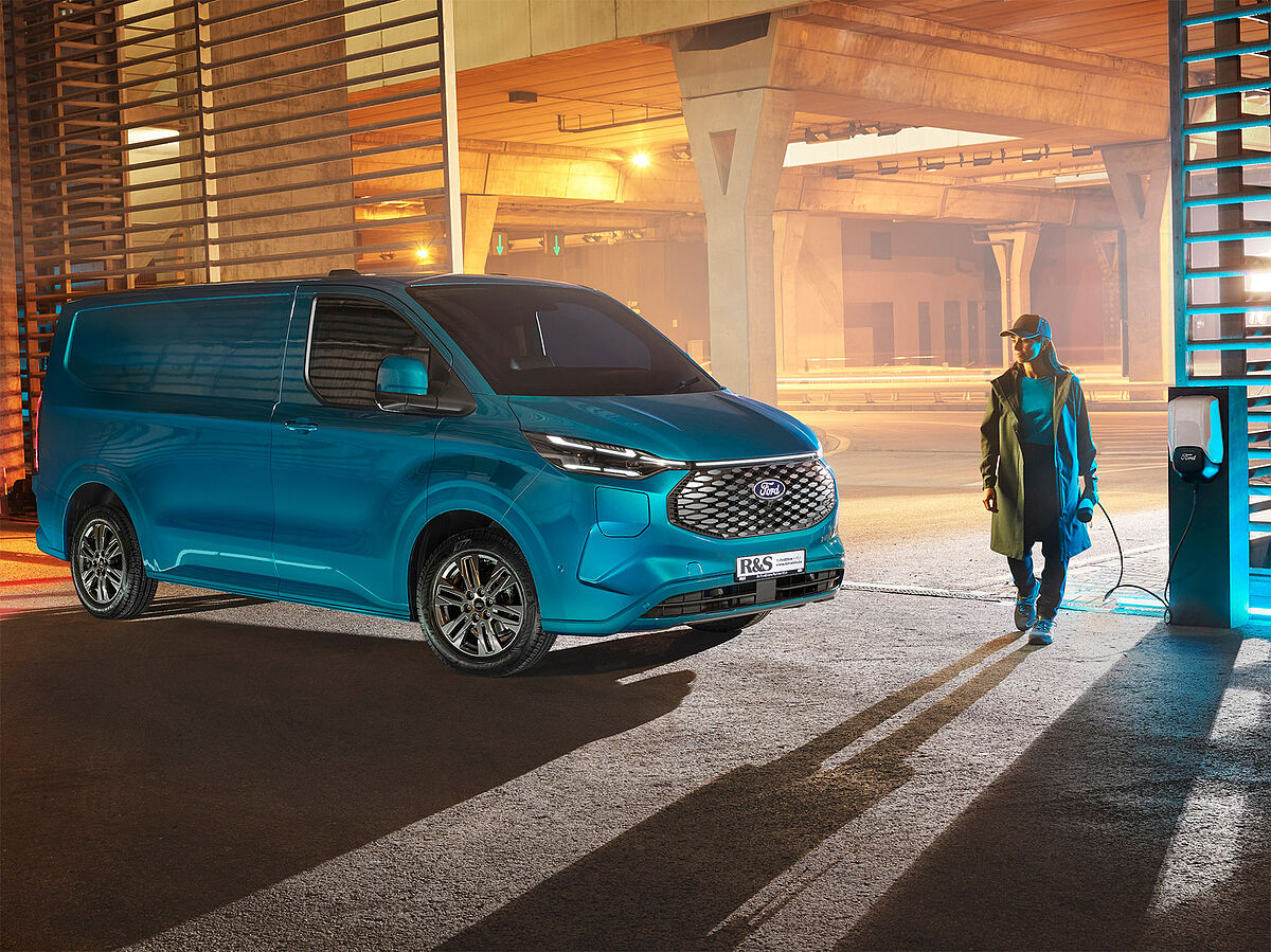 FORD PRO PRÄSENTIERT VOLLELEKTRISCHEN E-TRANSIT CUSTOM error_file_does_not_exist