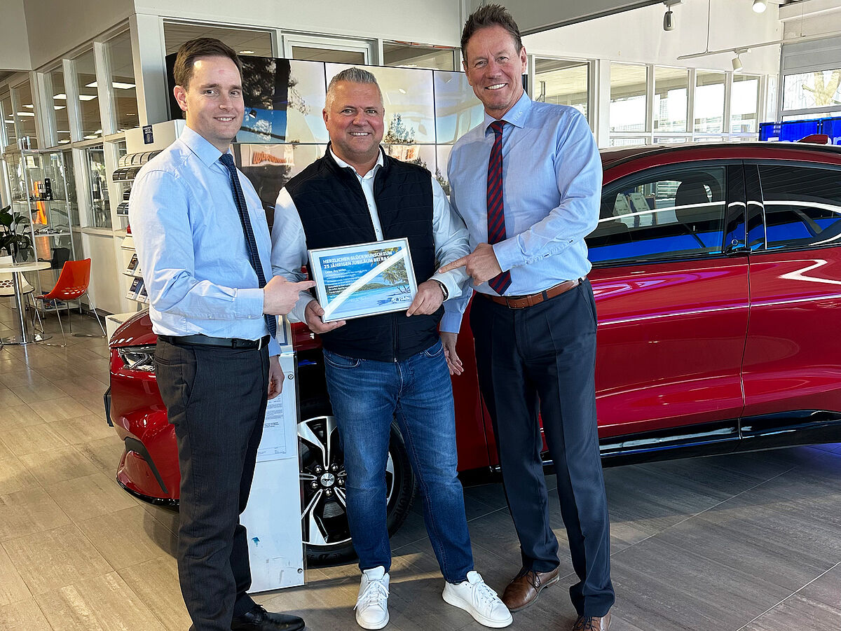 Jörg Müller feiert Jubiläum bei R&S error_file_does_not_exist