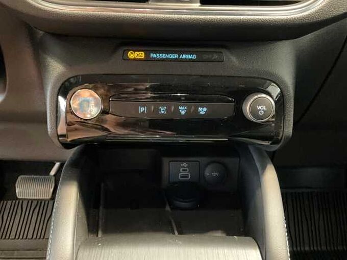 Ford Kuga Active PHEV+Matrix LED+Head-UP+Key-Free Active PHEV+Matrix LED+Head-UP+Key-Free