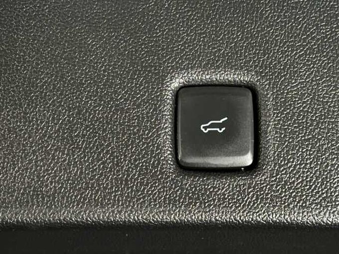 Ford Kuga ST-Line X+Automatik+Pano+Head-Up+B&O+Kamera