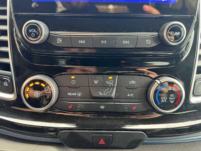 Ford Tourneo Custom Bus 320 L1 Active TOTW+Bi-Xenon+Rückfahrkamera