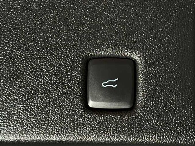 Ford Kuga ST-Line X+Automatik+Pano+Head-Up+Kamera