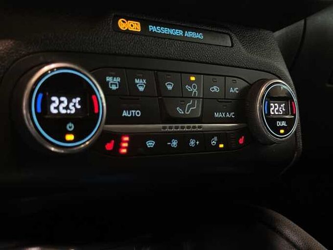 Ford Kuga ST-Line X+Automatik+Pano+Head-Up+Kamera