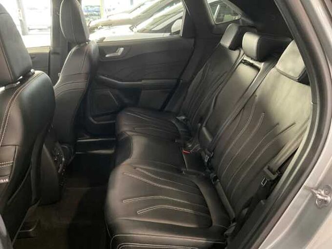 Ford Kuga Plug-In Hybrid Vignale NAVI. PDC. RÜCKF. Sitzheizung 