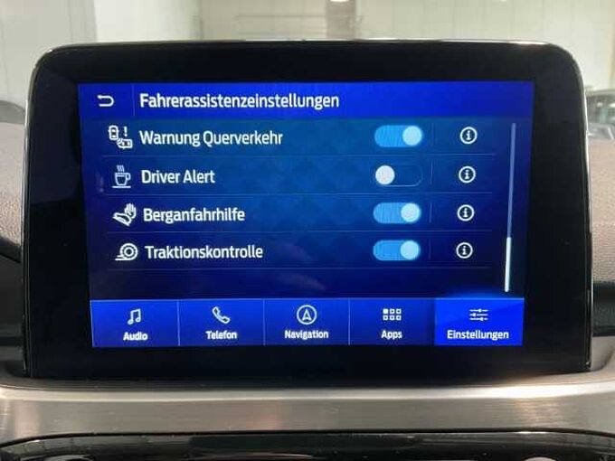 Ford Kuga Titanium Winter-P, R&Uuml;CKF. NAVI. PDC. Allwetterreifen 