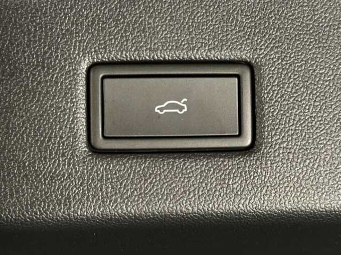 Ford Explorer Premium Extended Range+Pano+AHK+LED-Matrix 