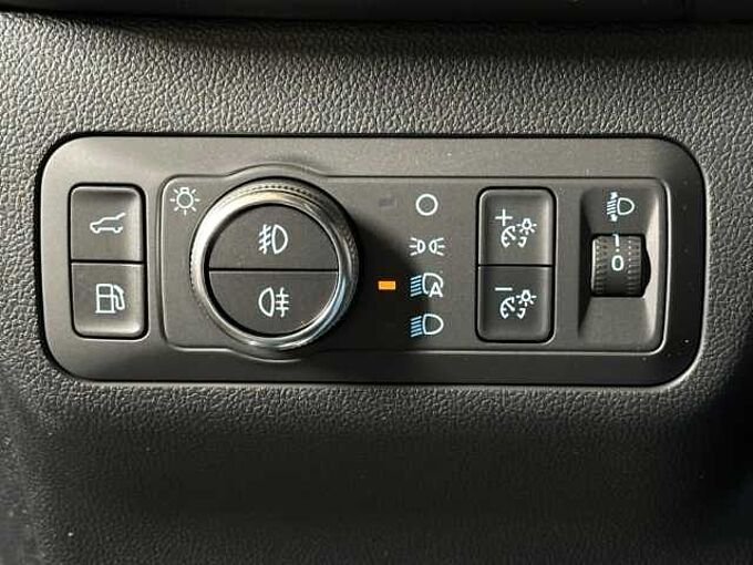 Ford Kuga Titanium X+Automatik+AHK+Kamera+B&O+Navi 