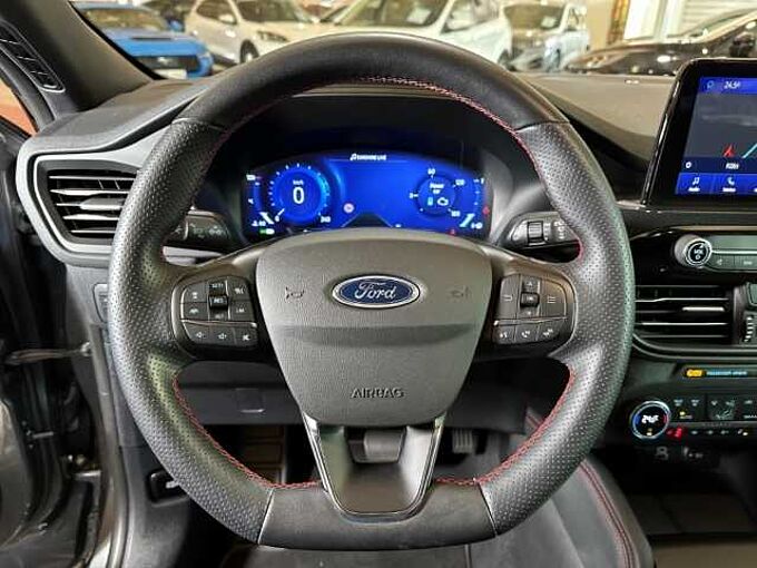 Ford Kuga ST-Line X+Automatik+AHK+B&O+Kamera+Navi 