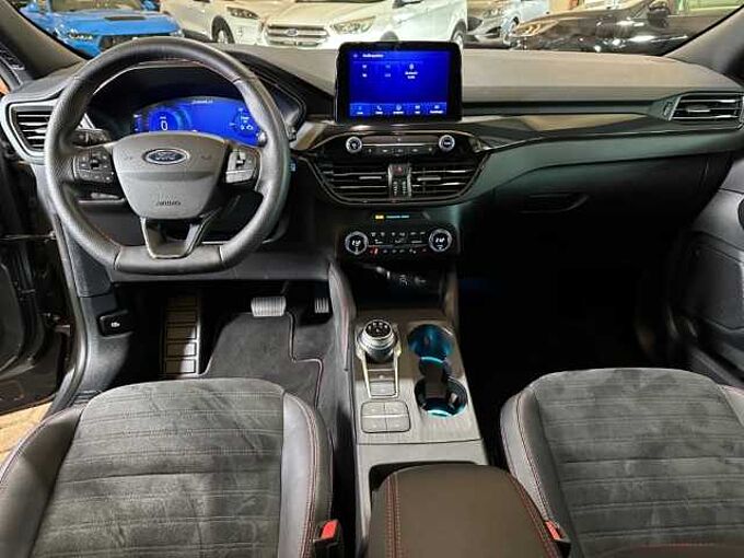 Ford Kuga ST-Line X+Automatik+AHK+B&O+Kamera+Navi 