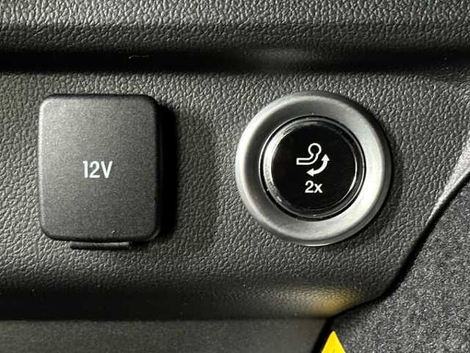 Ford Kuga ST-Line X+Automatik+AHK+B&O+Kamera+Navi 