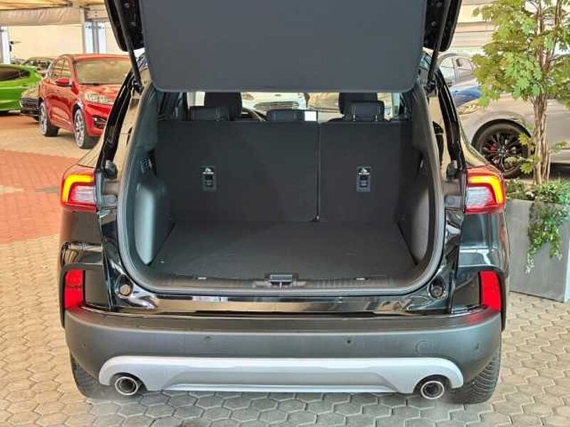 Ford Kuga Titanium 360-Grad-Kamera+LED-Scheinwerfer+Tempomat+Navi Titanium 360-Grad-Kamera+LED-Scheinwerfer+Tempomat+Navi