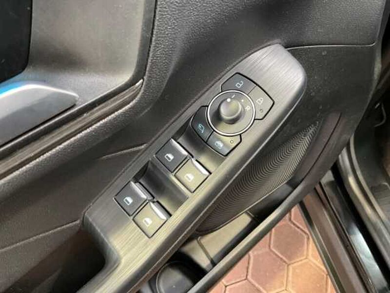 Ford Kuga Active FHEV''FaceLift''+LED+Panorama+Kamera Active FHEV''FaceLift''+LED+Panorama+Kamera