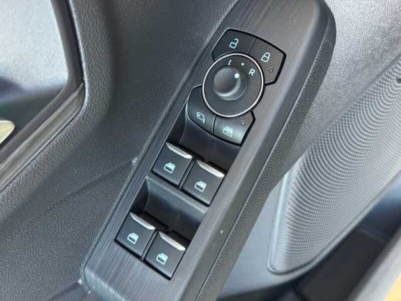 Ford Kuga FHEV Active Key-Free-System+Rückfahrkamera+LED-Scheinwerfer FHEV Active Key-Free-System+Rückfahrkamera+LED-Scheinwerfer