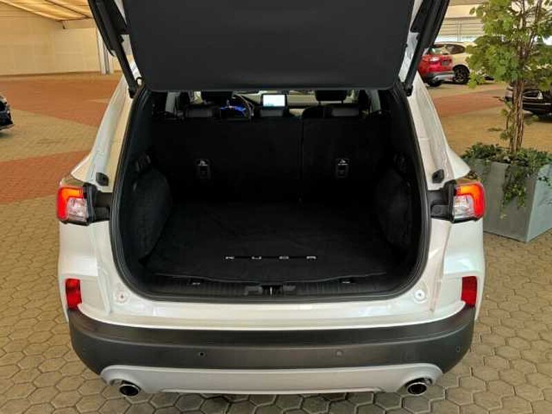 Ford Kuga Titanium X+5 Jahre Garantie*+Automatik+Navi Titanium X+5 Jahre Garantie*+Automatik+Navi