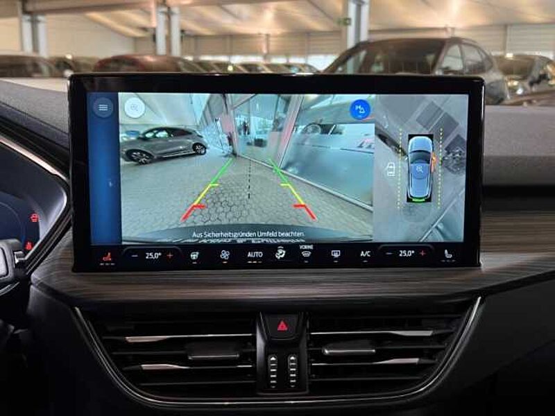 Ford Kuga Active X Automatik+Navi+B&O+Rückfahrkamera Active X+Automatik+Navi+B&O+Rückfahrkamera