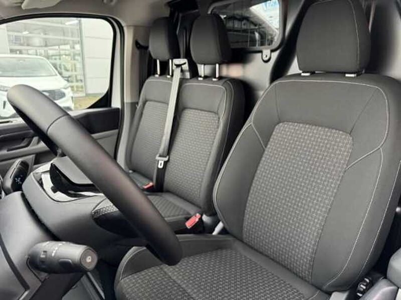Ford Transit Custom BEV Trend 320 L1 KeyFree+Navi+LED+Tempomat BEV Trend 320 L1 KeyFree+Navi+LED+Tempomat