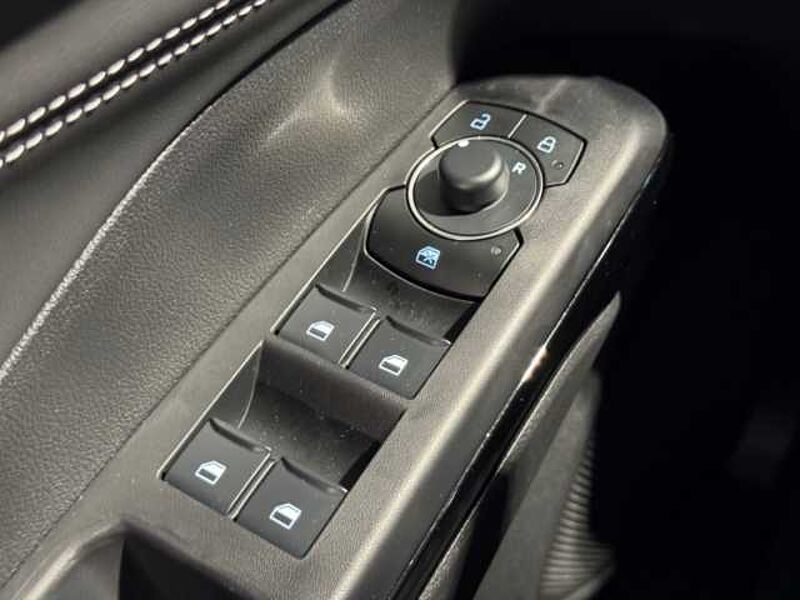 Ford Puma Titanium Beheizbare-Frontscheibe+Tempomat+LED+Navigation