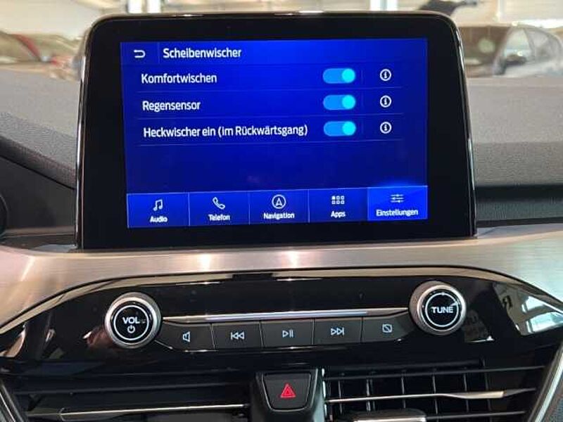 Ford Kuga Titanium+Automatik+Rückfahrkamera+Navi
