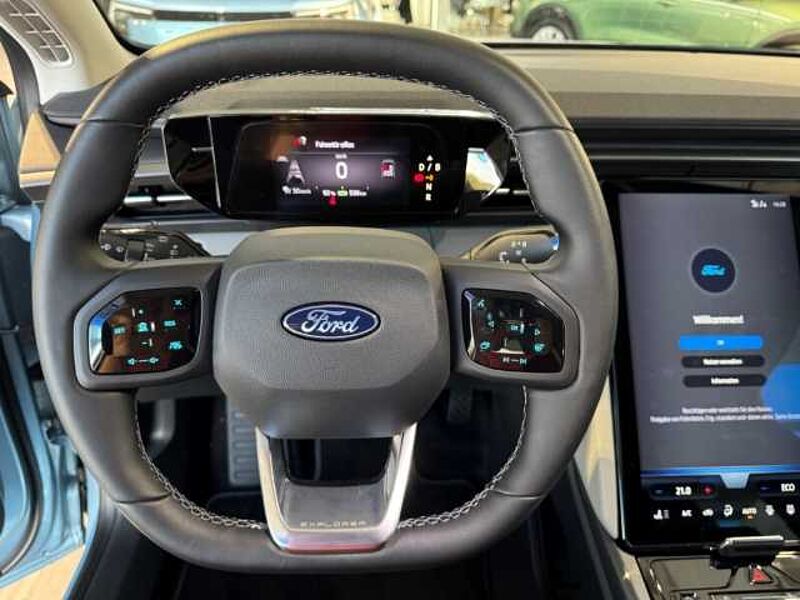Ford Explorer Extended Range Massagesitz+LED+KeyFree+Klimaautom.