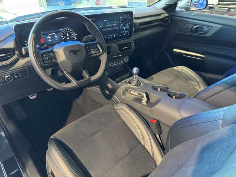 Ford Mustang Dark Horse Fastback V8+Bang&Olufsen+LED+Klimaautomat.