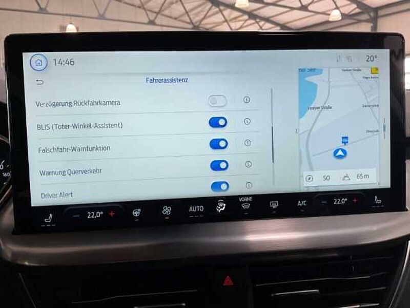 Ford Focus Titanium+Automatik+LED+Kamera+Navi+Sitzheizung