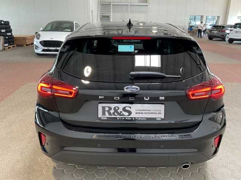 Ford Focus Titanium+Automatik+LED+Kamera+Navi+Sitzheizung