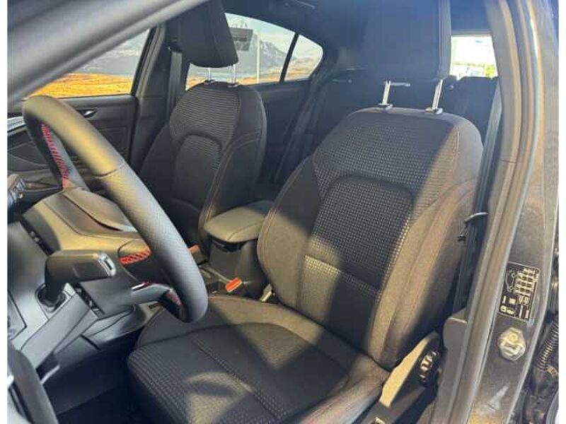 Ford Focus ST-Line Rückfahrkamera+LED+Klimaautomatik+Tempomat+Navi