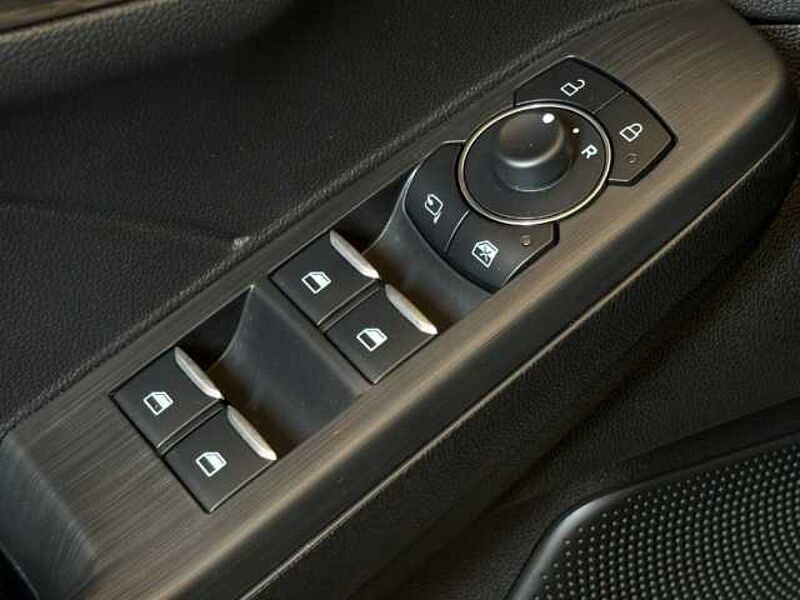 Ford Kuga Titanium+Automatik+Kamera+Navi+Key-Free