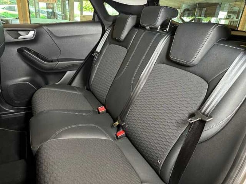 Ford Puma Titanium X+Navi+Rückfahrkamera+B&O+Tempo