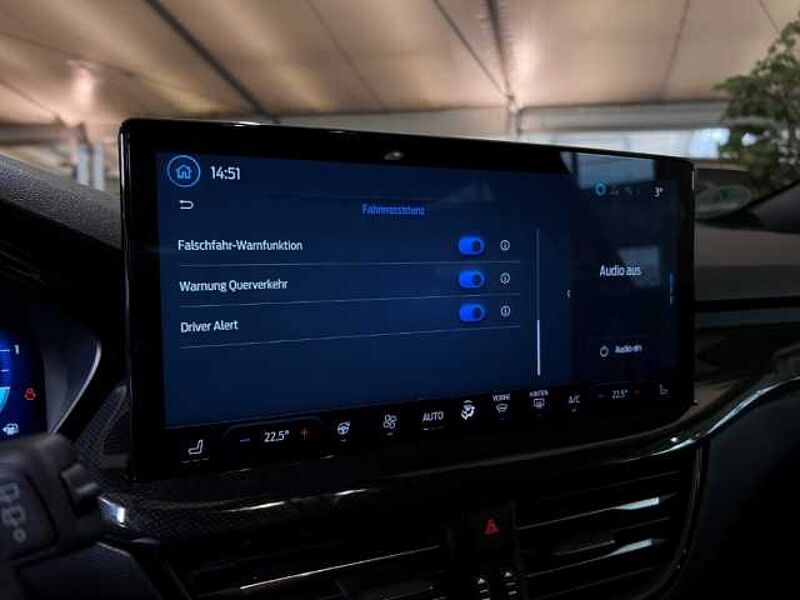 Ford Focus Turnier ST-Line X+5 J. Garantie*+Automatik