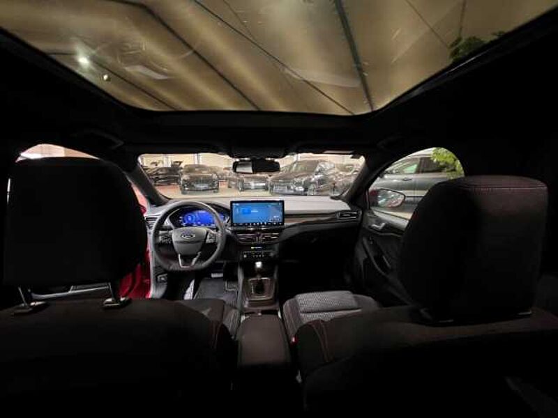 Ford Focus Turnier ST-Line X+5 J. Garantie*+Automatik