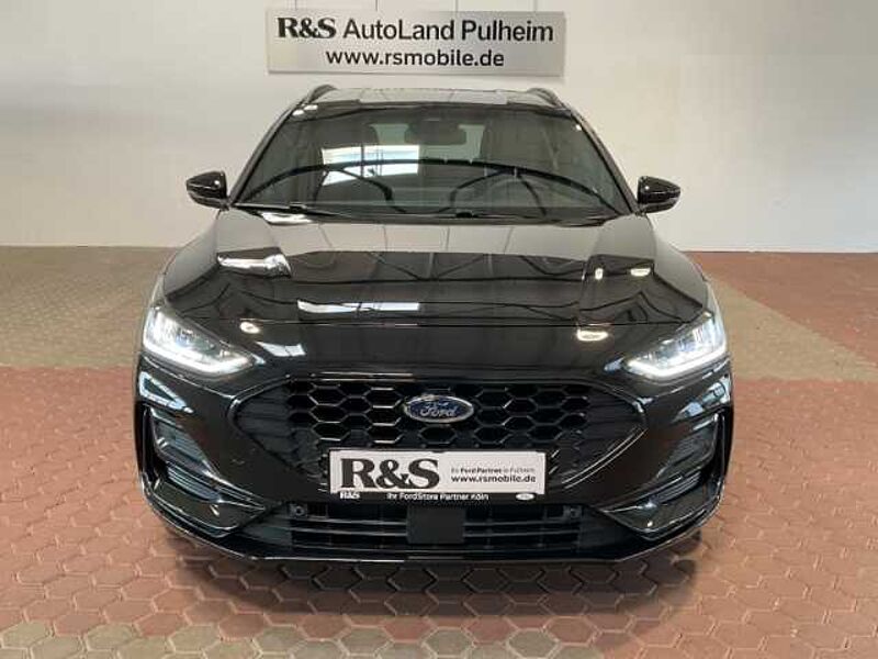 Ford Focus ST-Line+LED+Kamera+Head-UP+Navi+Keyless GO