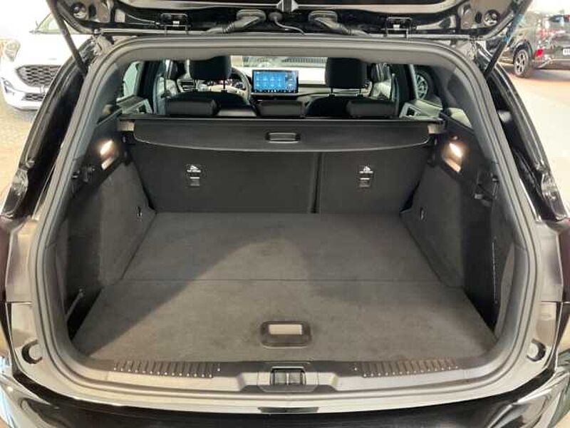 Ford Focus ST-Line+LED+Kamera+Head-UP+Navi+Keyless GO