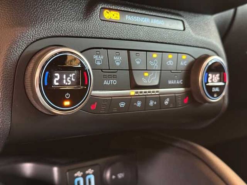 Ford Kuga Titanium+Automatik+Navi+Kamera+Key-Free