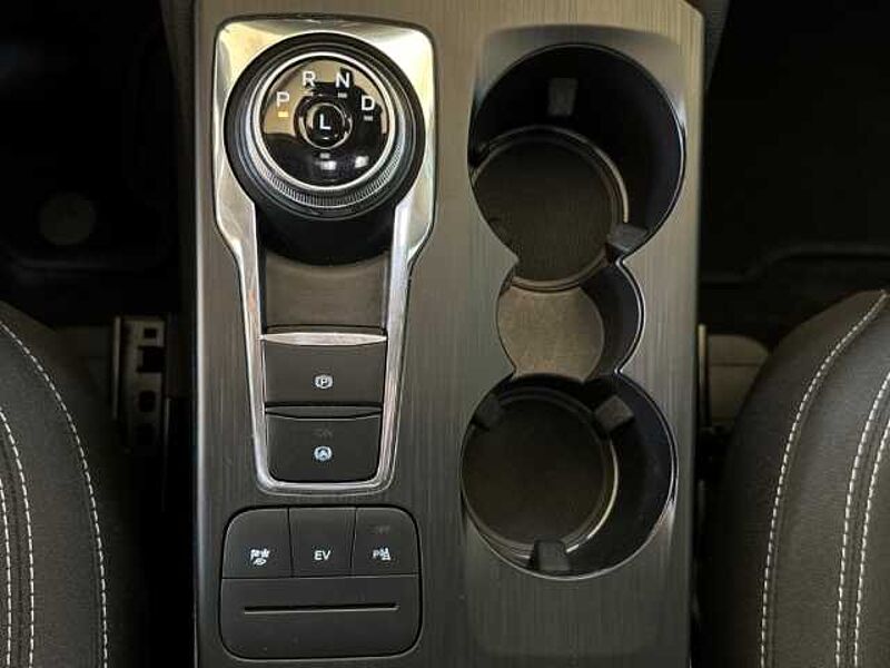 Ford Kuga Titanium+Automatik+Navi+Kamera+Key-Free