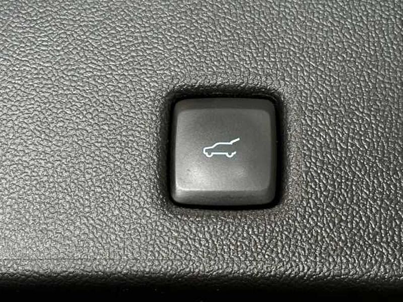Ford Kuga Titanium+Automatik+Navi+Kamera+Key-Free