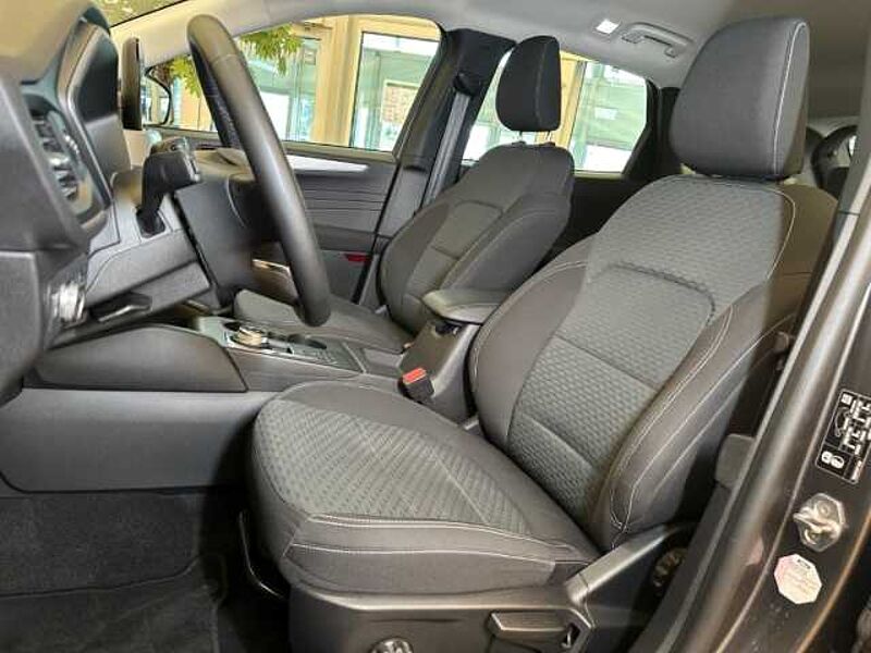 Ford Kuga Cool&Connect+Automatik+AHK+Navi+PDC+Klima