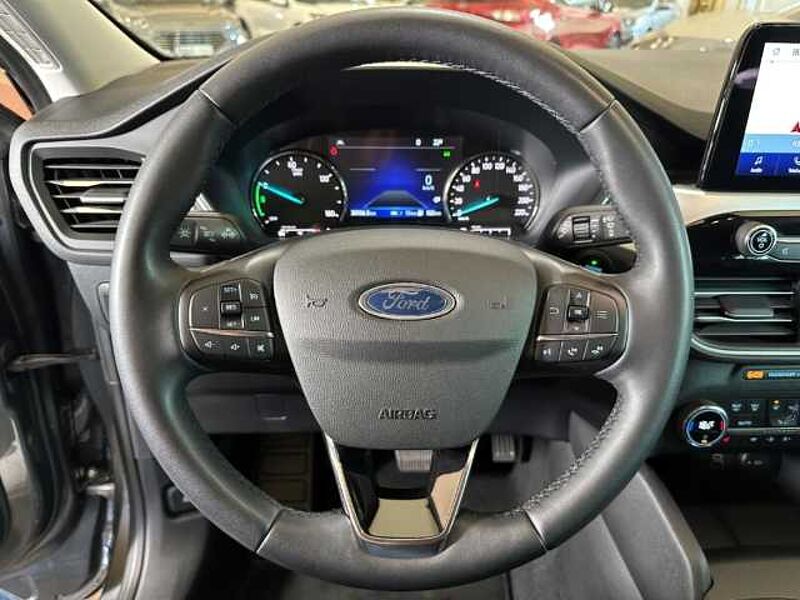 Ford Kuga Cool&Connect+Automatik+AHK+Navi+PDC+Klima