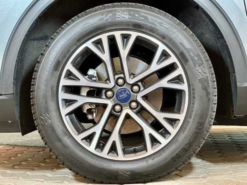 Ford Kuga Titanium+Automatik+Kamera+Navi+Key-Free