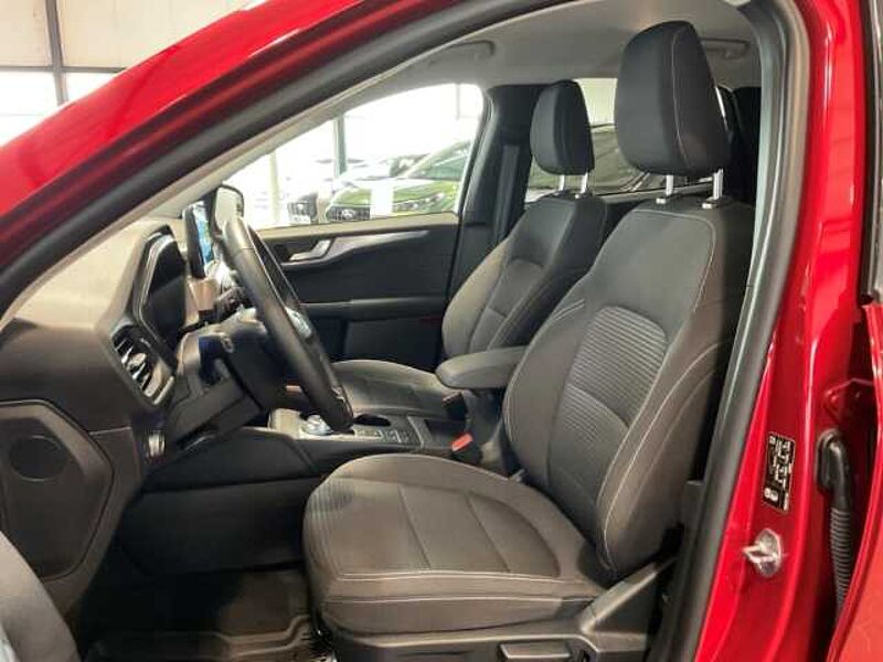 Ford Kuga Titanium+Automatik+elek. AHK+KeyFree+Kamera