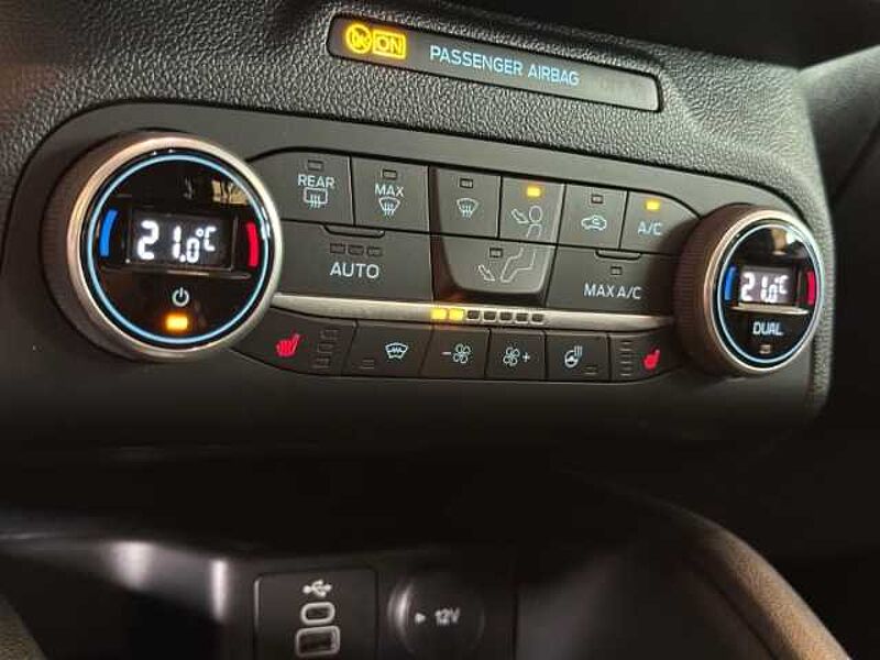 Ford Kuga Cool&Connect+Automatik+Navi+PDC+Sitzheizung