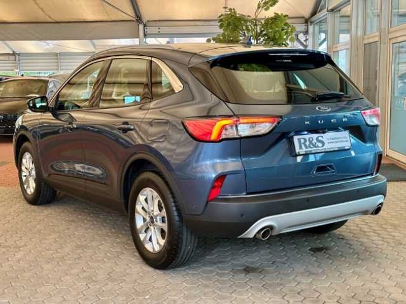 Ford Kuga Titanium+AHK+Rückfahrkamera+Navi+Key-Free