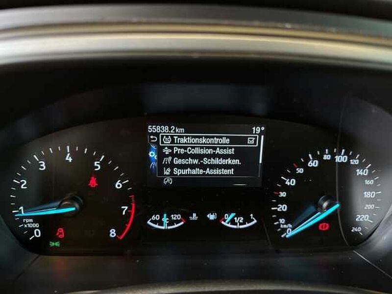 Ford Focus Cool&Connect+PDC+Klima+Lenkradheizung