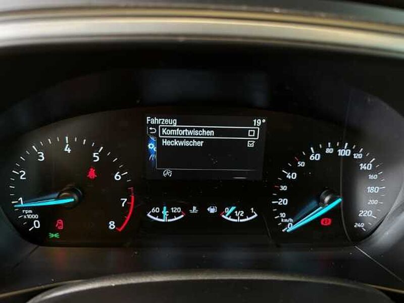 Ford Focus Cool&Connect+PDC+Klima+Lenkradheizung