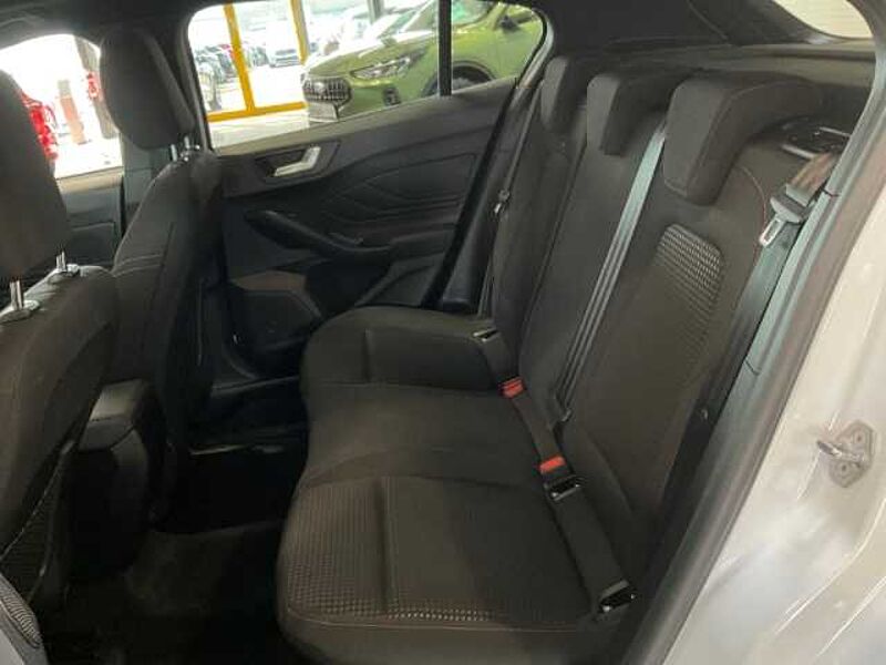 Ford Focus ST-Line+LED+B&O+Pano+Kamera+Navi+KeylessGO