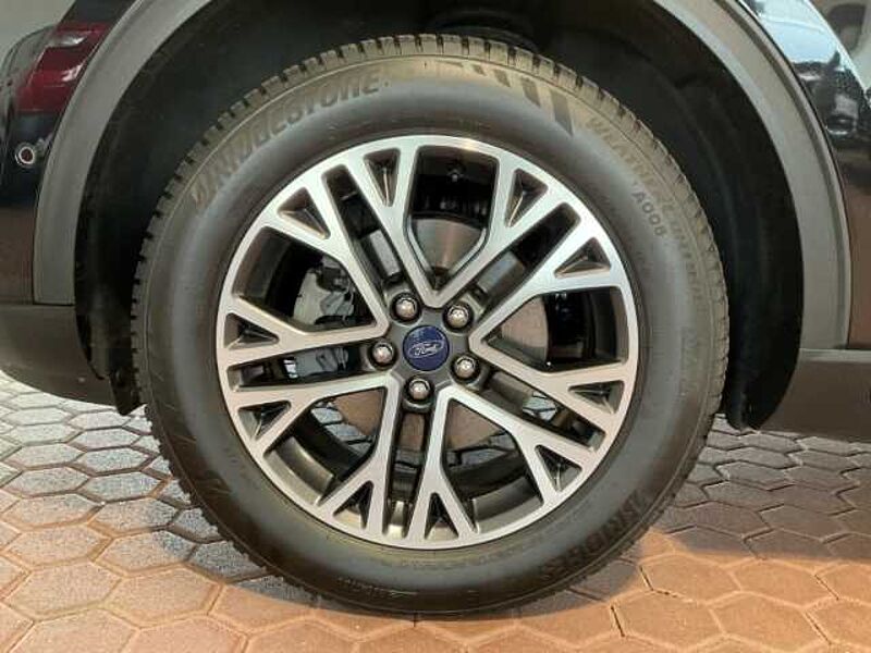 Ford Kuga Titanium X PHEV+elek. AHK+Pano+LED+B&O+KeyFree