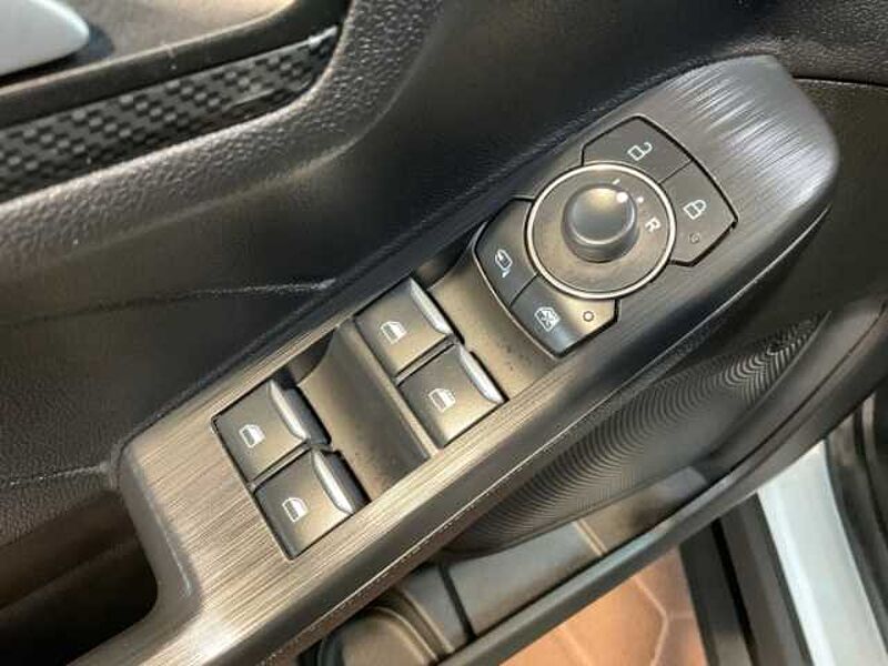 Ford Kuga ST-Line FHEV+Kamera+Navi+KeyFree+Sitzheizung