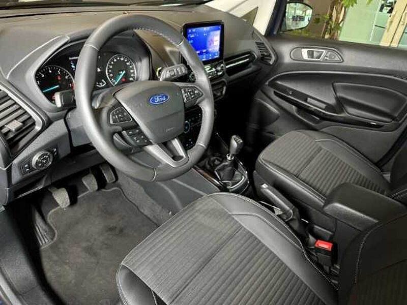 Ford EcoSport Titanium+Kamera+B&O+Navi+Key-Free
