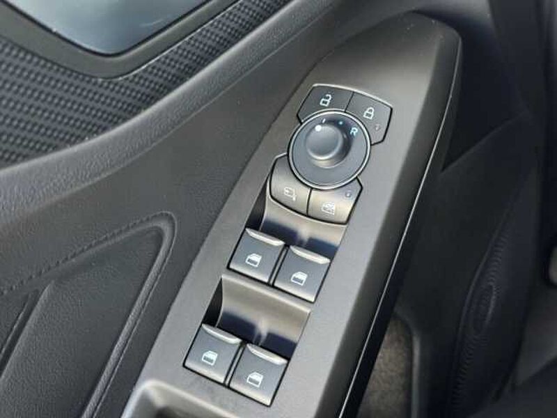 Ford Focus ST-Line X Turnier Automatik+Rückfahrkamera+LED+Tempomat