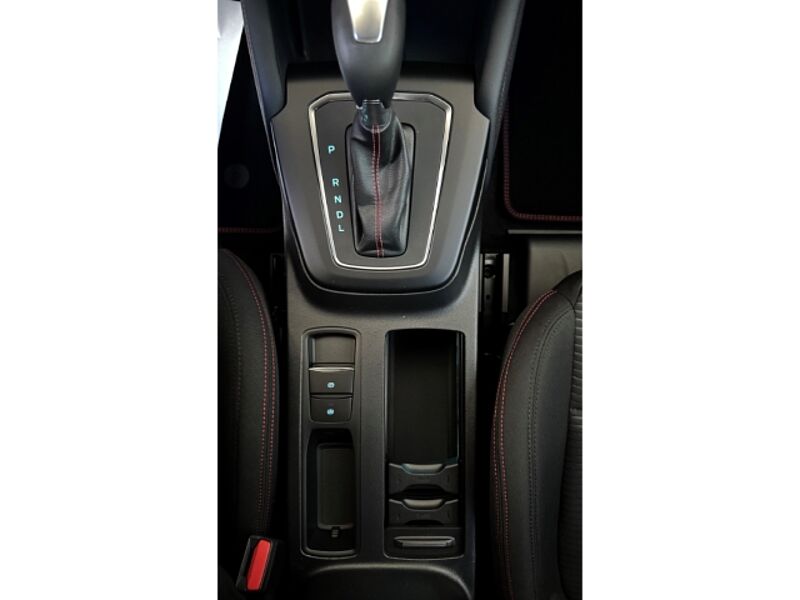 Ford Focus ST-Line X Turnier Automatik+Rückfahrkamera+LED+Tempomat